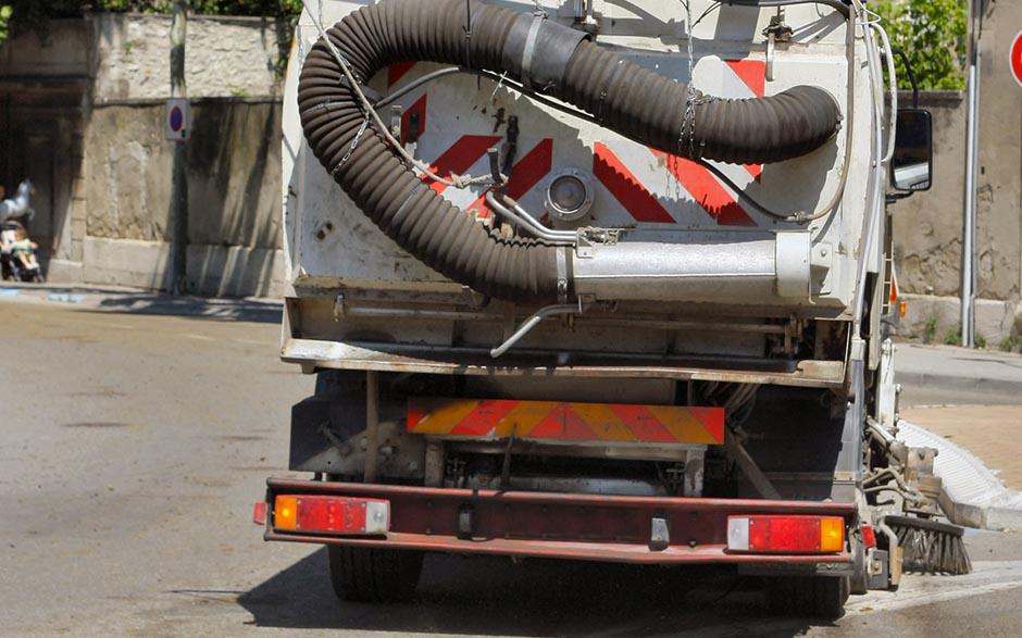 camion assainissement Limours